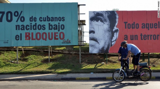 source: http://www.cnn.com/2012/01/28/opinion/martin-cuba-policy/ translation: "70% of Cubans were born under the embargo"